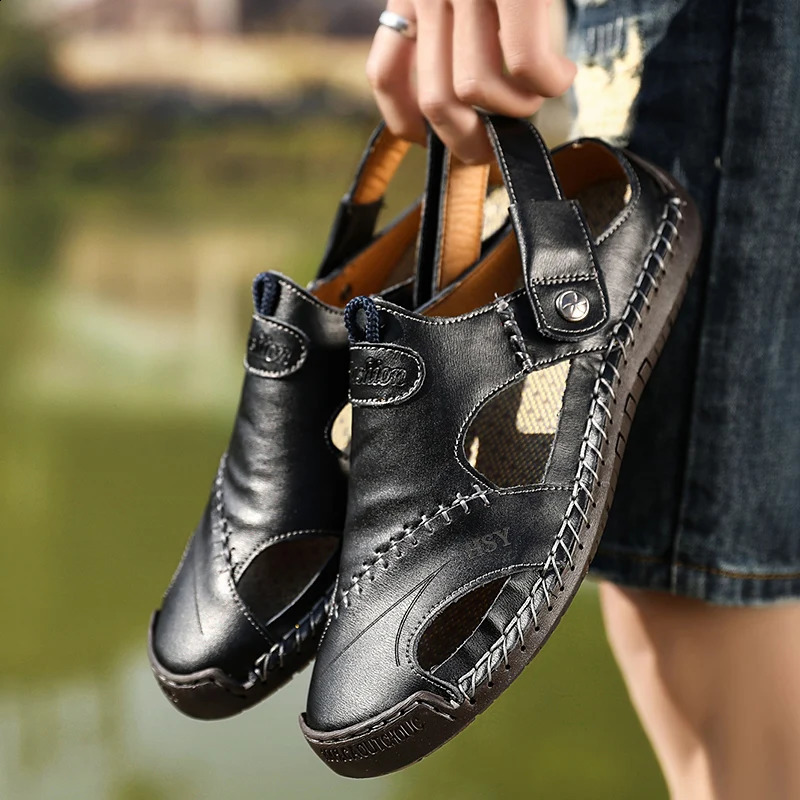 Men Leather Sandals Summer Male Shoes Beach Sandals Man Fashion Comfortable Outdoor Casual Sneakers Classic men shoes Size48 250303