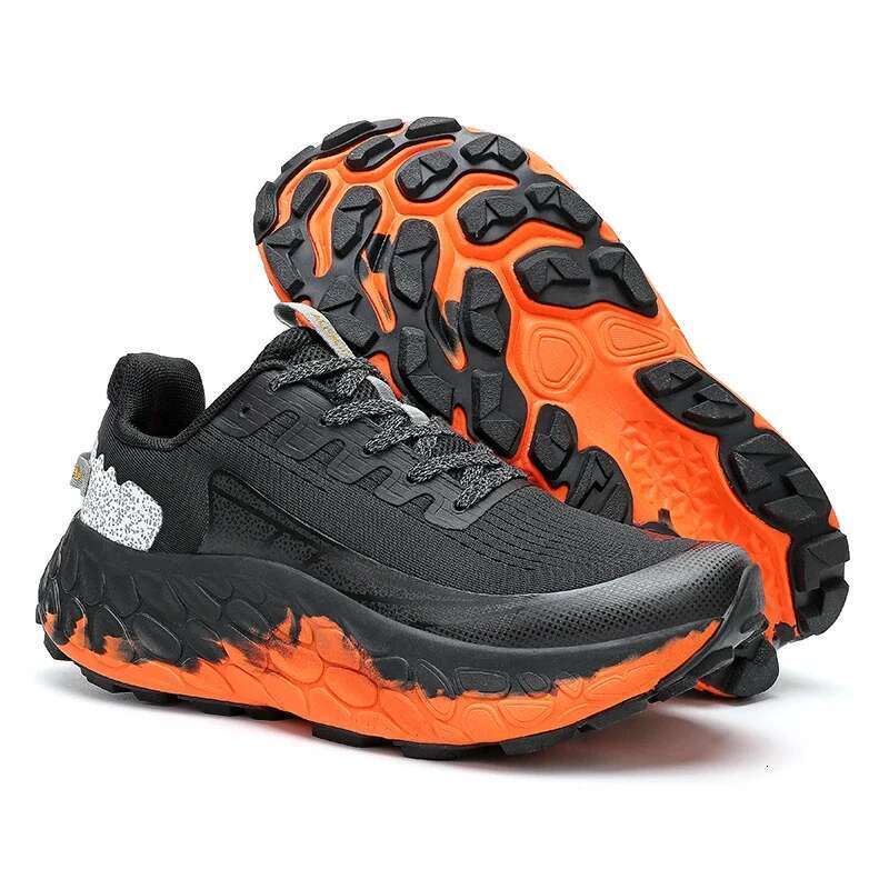 Professional Men Cross-country Hiking Non-slip Unisex Mountain Climbing Sneakers Good Quality Women Hiker Shoes
