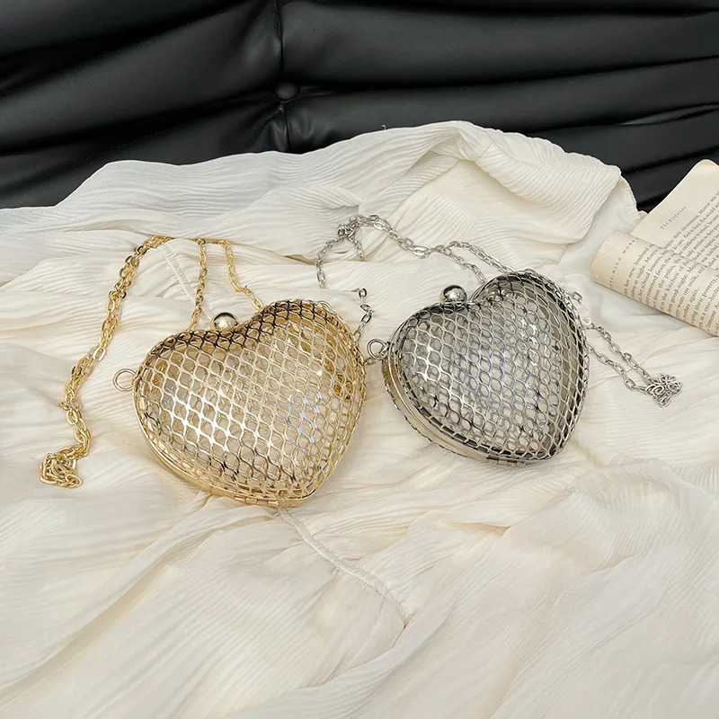 Mini Hollow Metal Heart Shape Clutch Handbag For Women Fashion Evening Party Bag Box Shoulder Chain Purse 250304