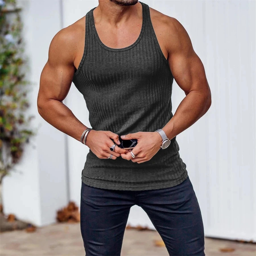 Men fitness gym Tank top men Fitness sleeveless shirt Male black breathable Sports vest Undershirt Gyms Running vest 250304