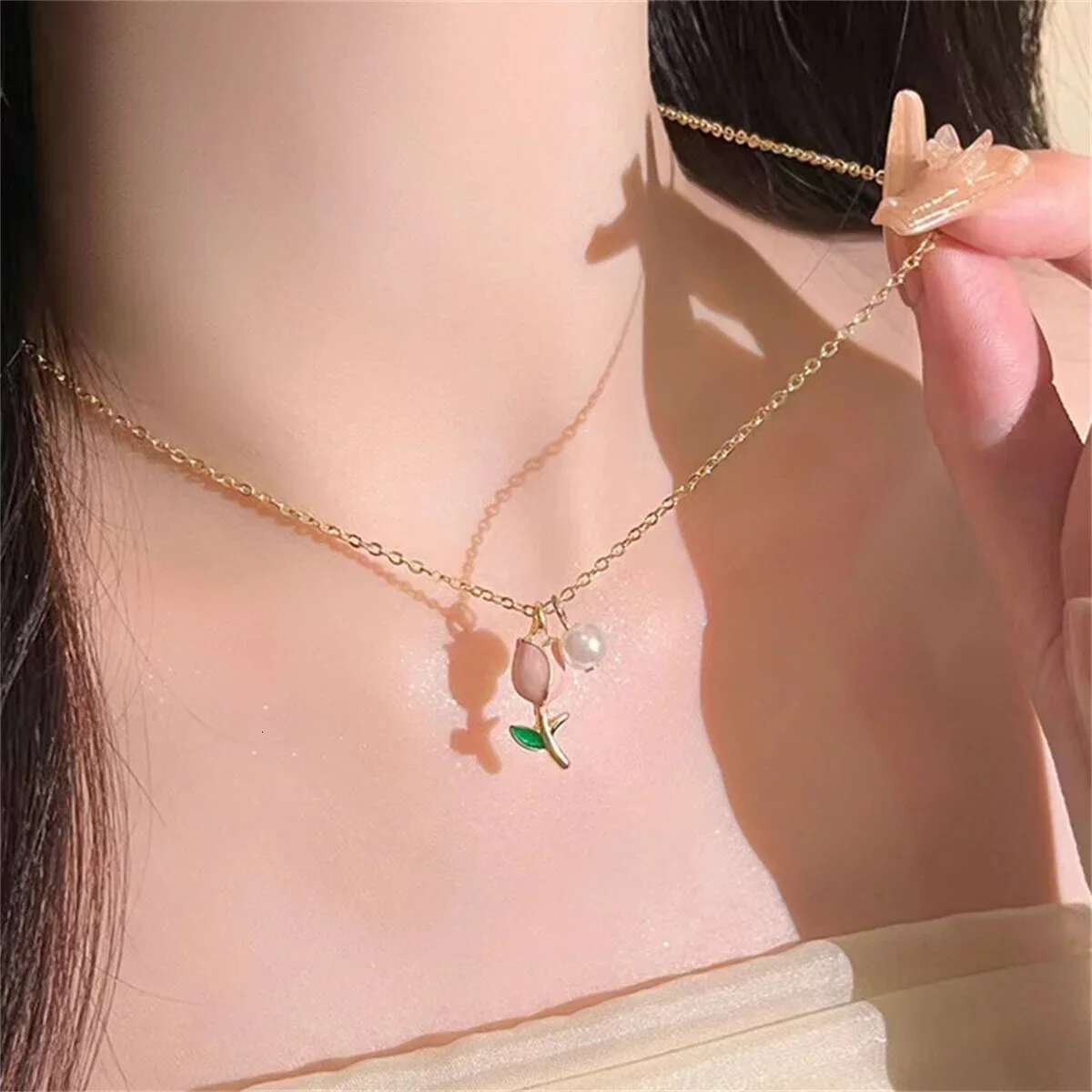 Elegant Enamel Pink Tulip wer Pendant Necklace Earring Women Charm Jewelry Young Girls Personality Accessories
