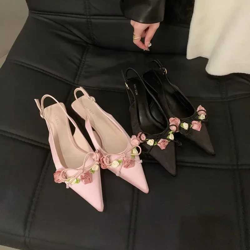2025 New Spring and Autumn Fi Flower Sweet Pointed Shallow Mouth Bow Needle Buckle Casual Thin High Heel Wens Shoes Y250304