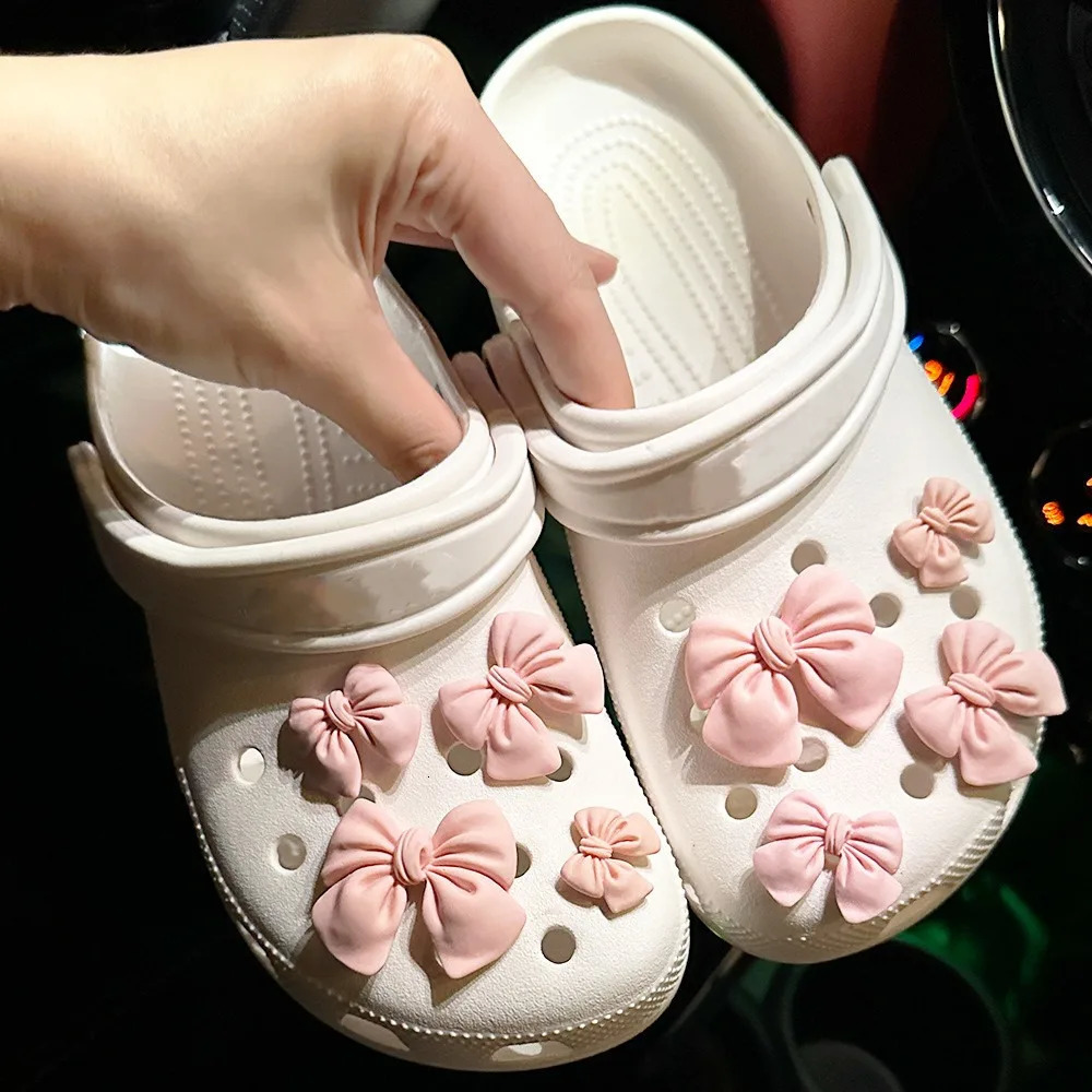 Cartoon bow hole shoe talisman decoration cute rubber purple tie shoe flower shoe buckle DIY 3D hole shoe accessories 250218