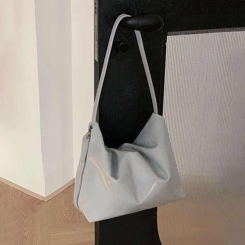 Texture Niche Pleated Cowhide Shoulder Tote 2025 New Crossbody Versatile Minimalist Style Leather Women's Bag