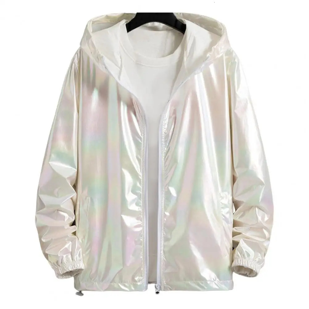 Mens Windbreaker Jackets Nightclub Stage Party Costume Streetwear Harajuku Hip Hop Reflective Jacket Gold Fashion Coats 250304