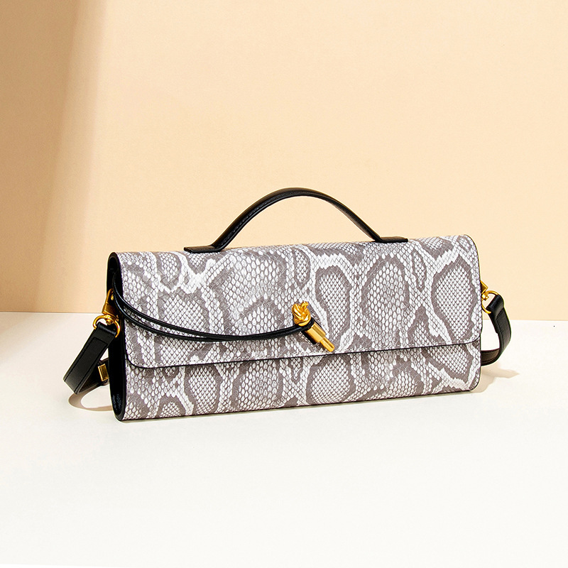 Series 2025 New Women's Light Luxury Elegant Serpentine Handheld Stick High End Banquet designer ladies clutch bags
