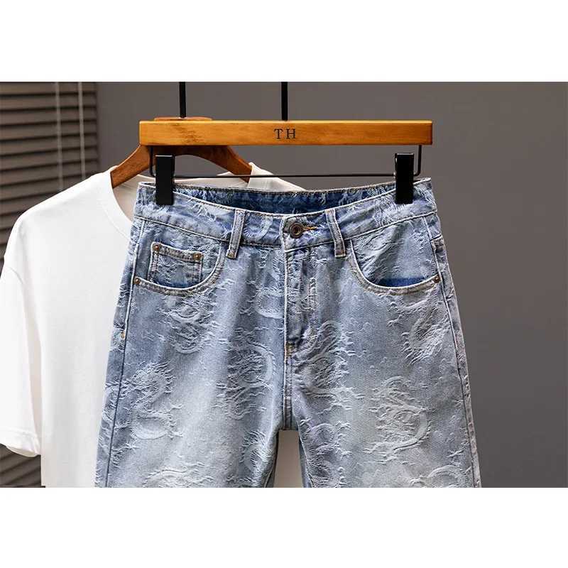 2024 Summer New Personality Dragon Print Stylish Straight Blue Denim Shorts Male Street Style Mens Straight Denim ShortsT250305