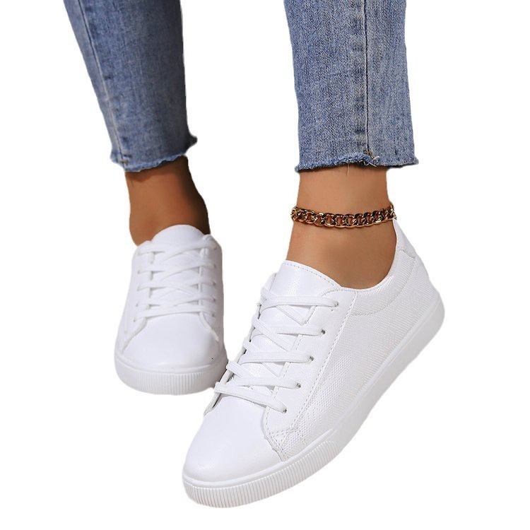 2025 Spring New Single Korean Fashion Round Head with Flat Bottom Multi functional Casual Shoes Designer Large White Shoes Trendy Casual Sports Shoes
