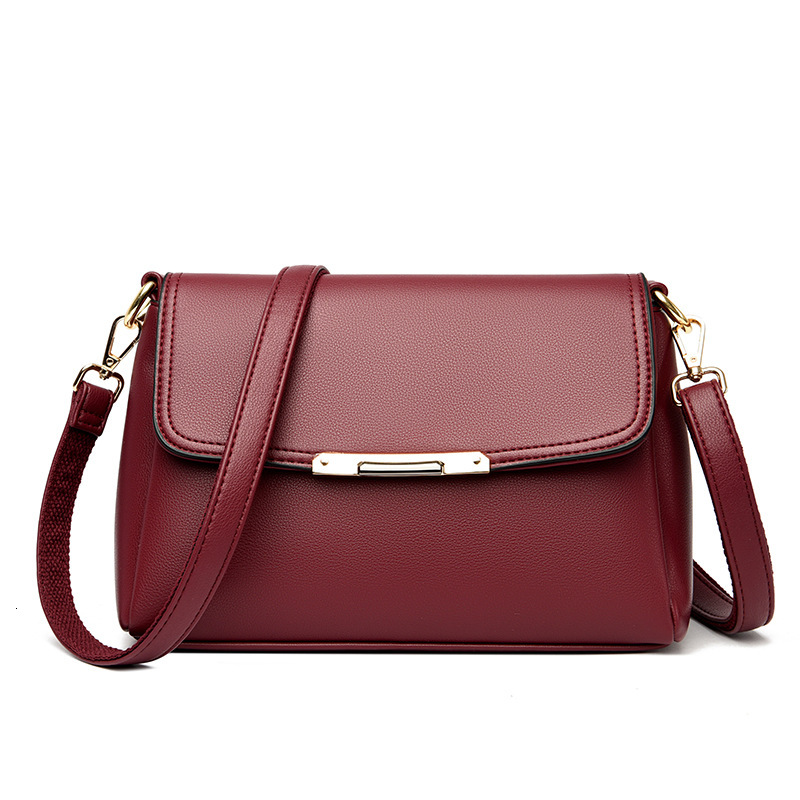 Middle Aged Women's Mom 2024 New Single Shoulder Underarm Small Solid Color Large Capacity Versatile Style Crossbody Bag