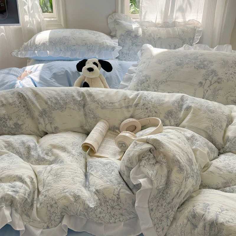 Blue Floral Ruffle Duvet Cover Set Queen Flower Leaf Comforter Covers 4Pcs Soft Luxury Pastoral Garden Washed Cotton Bedding SetT250304