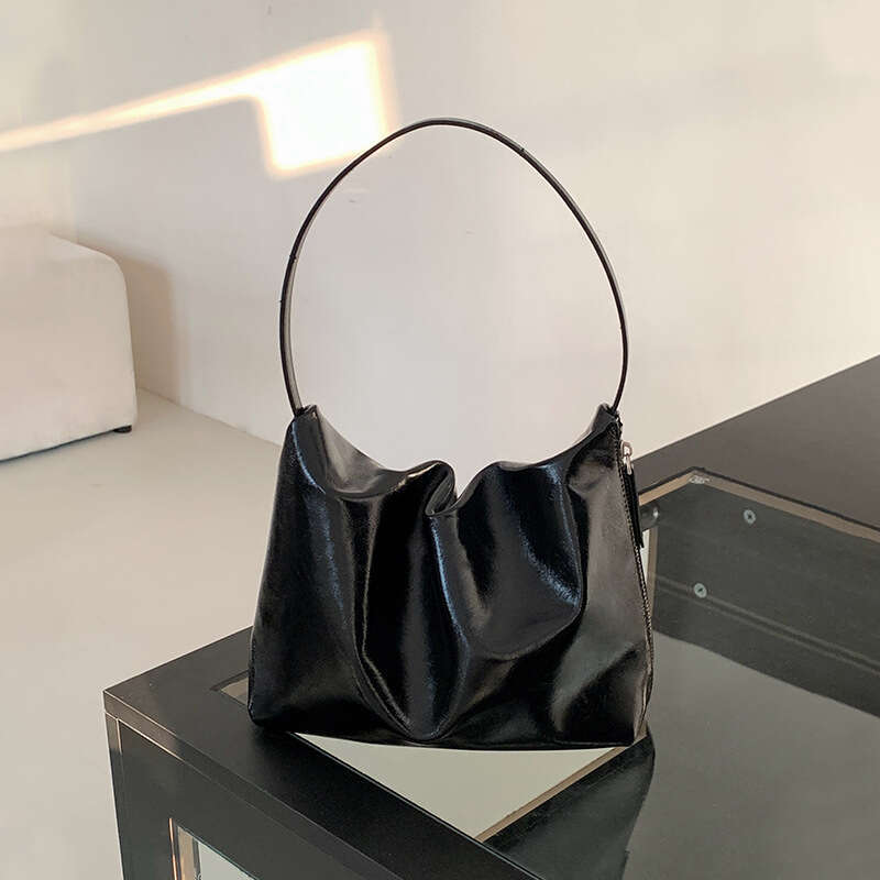 Texture Niche Pleated Cowhide Shoulder Tote 2025 New Crossbody Versatile Minimalist Style Leather Women's Bag