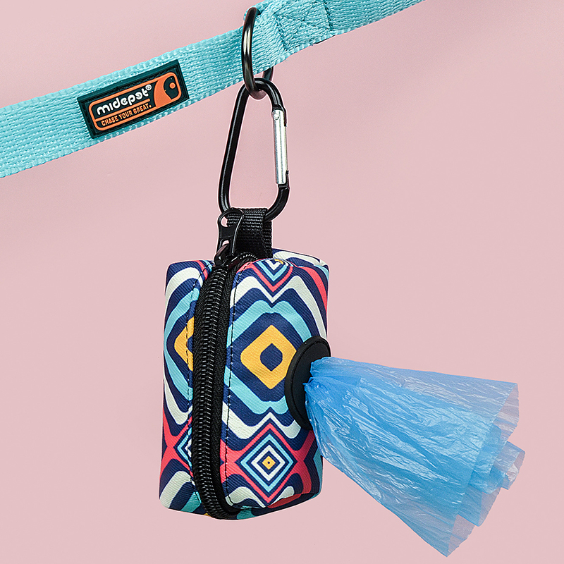 Portable Stylish Fashion Print Dog Poop Bag Holder With Leash Attachment Carrier Potty Bag Dispenser Pet Garbage Bag Dispenser