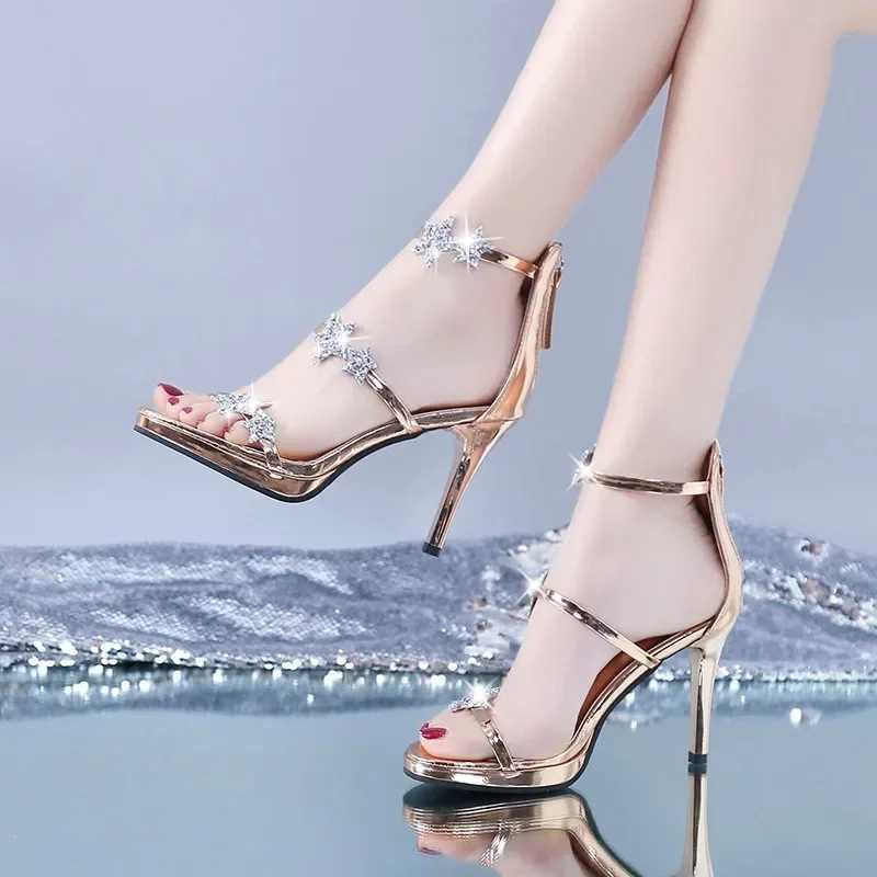 2024 Star Faves Sexy High Heeled Sandals Women Summer Heels Ankle Buckle Shoes Rhine Heart Shoe for Female Sier ChampagneXJ2500305