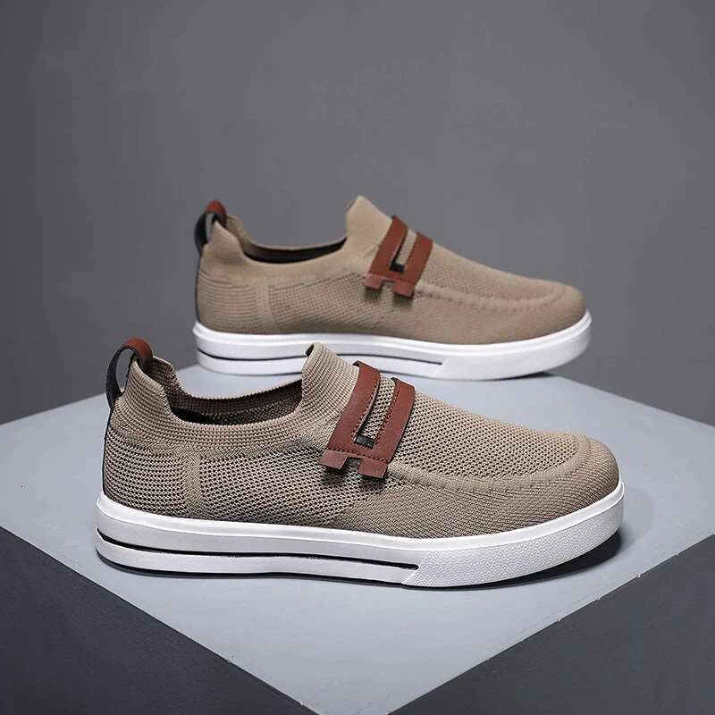 New Mesh Breathable Casual Outdoor EVA Soft-Soled Walking Lightweight Comfortable Men Sports Shoes