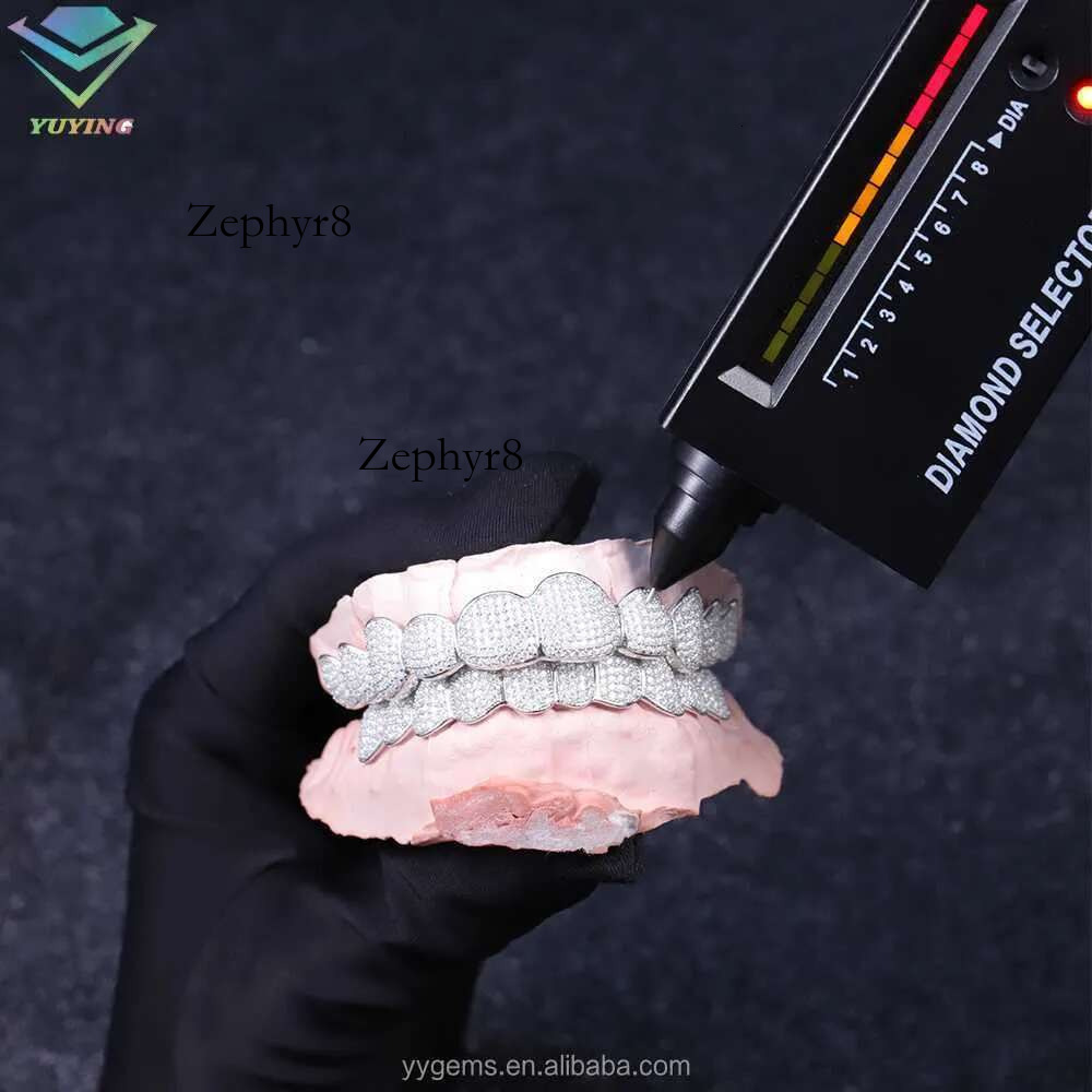 2025 New model Yu Ying Custom Hip Hop Gold Plated Iced Out Moissanite Dia Grillz for Teeth