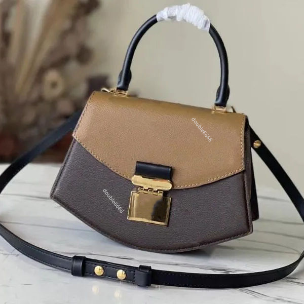 Fashion Shoulder lock Bags Sector Handbag Bags Designer Tote Women Gold Black Chain Genuine Leather Hand Bag Mini Tote messenger bag