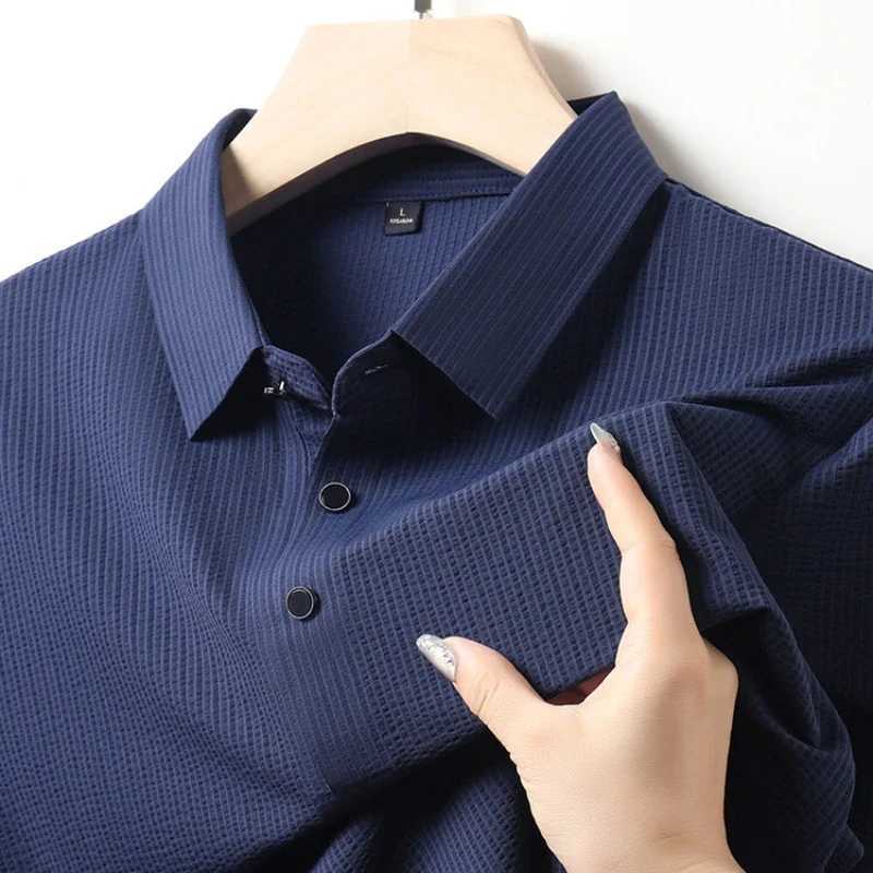 2024 Summer New Jinammonia Seersucker Seamless Adhesive Polo Shirt Business Casual T-shirt Youth PopularityT250225