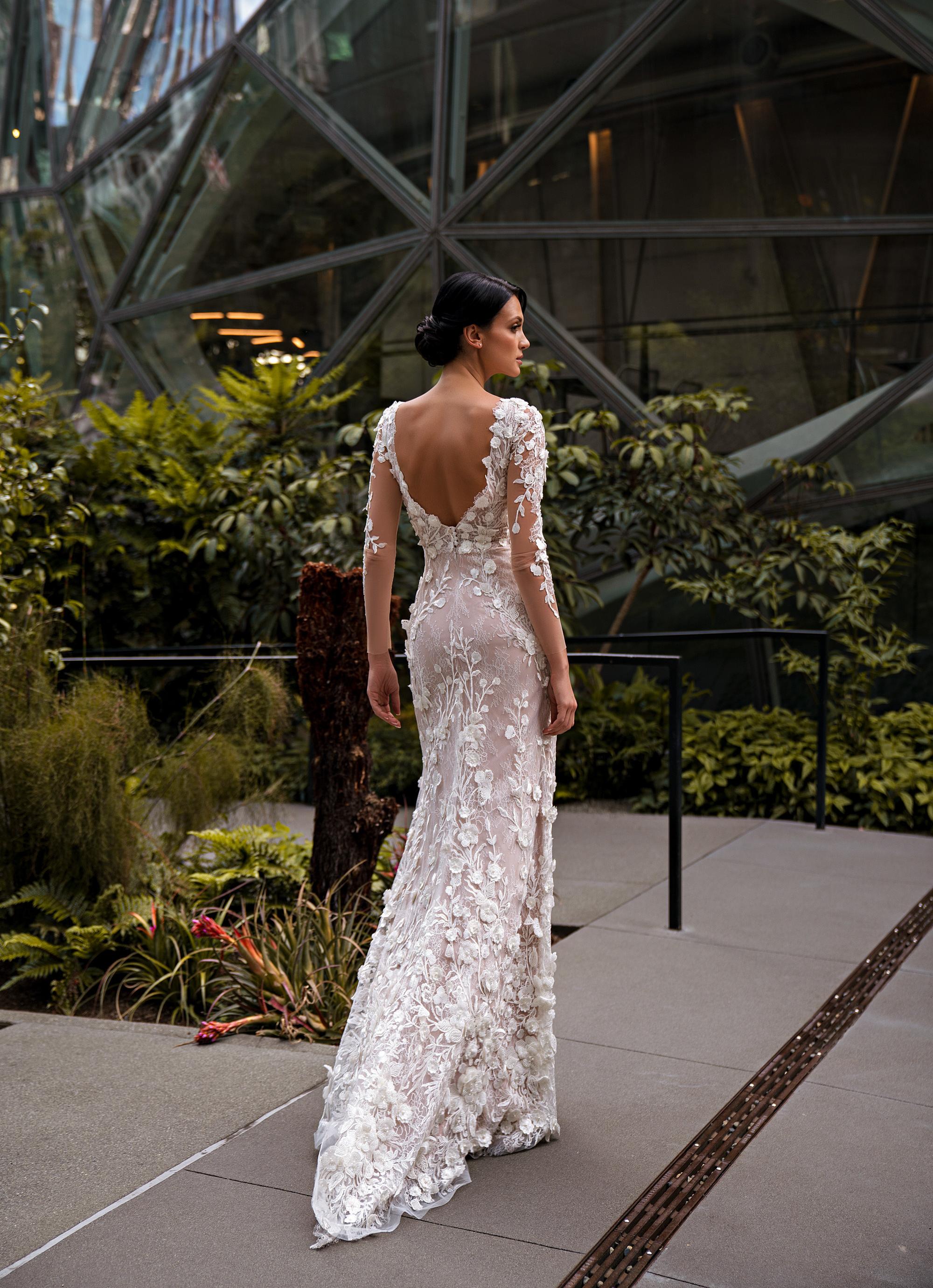 Stylish Wedding Dresses 3D-Floral Appliques Mermaid Bridal Gowns Overskirts Lace Customized Illusion Princess Sweep Train Backless Bride Dress Vestido