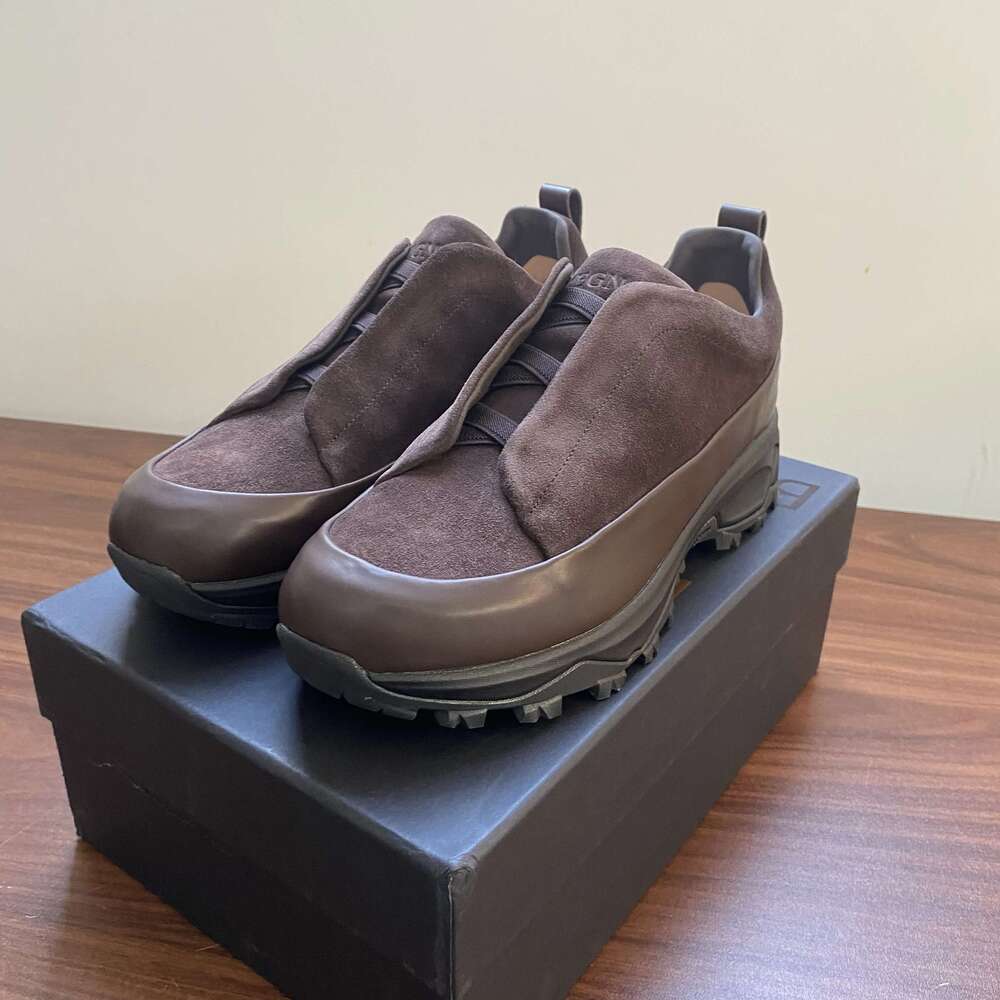 Men's Professional Golf Shoes Anti-slip Outdoor Hiking Women's Comfortable Sneakers