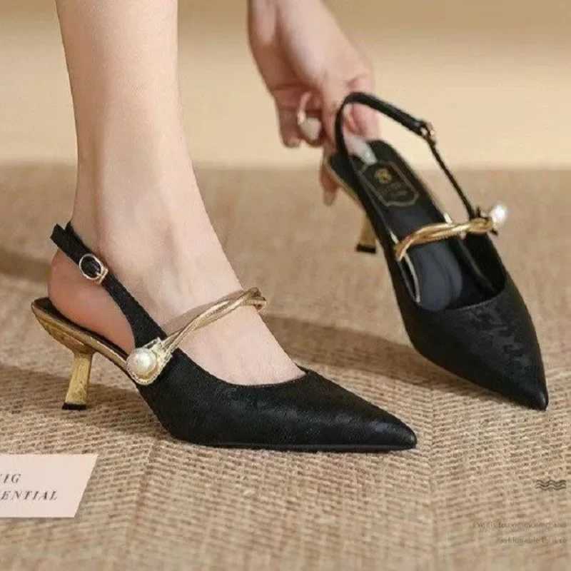 2024 New Summer Fi Pointed Toe Pearl Shoes Womens Sexy Sandals High H Banquet Womens Sandals Y250304