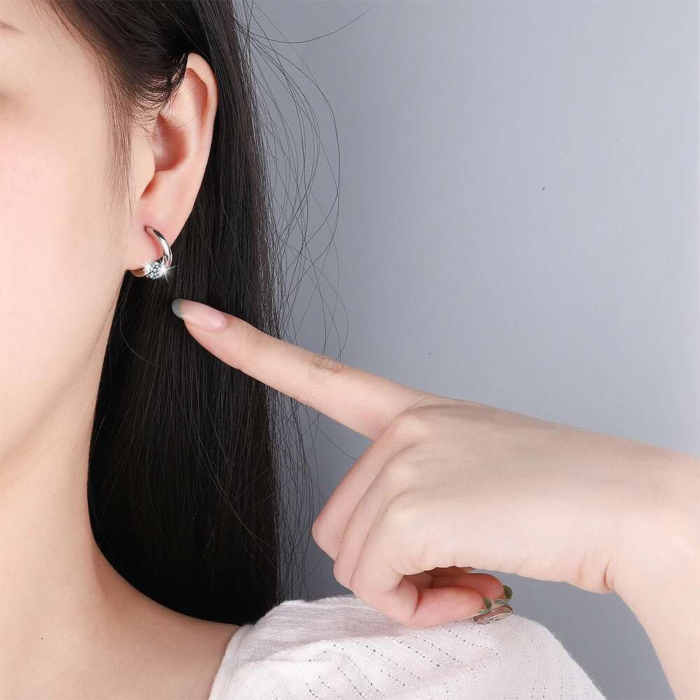 Real 1 Carat Round Moissanite Dia Hoop Earrings Women Sterg Sier Sparkg Wedding Party Fine Jewelry