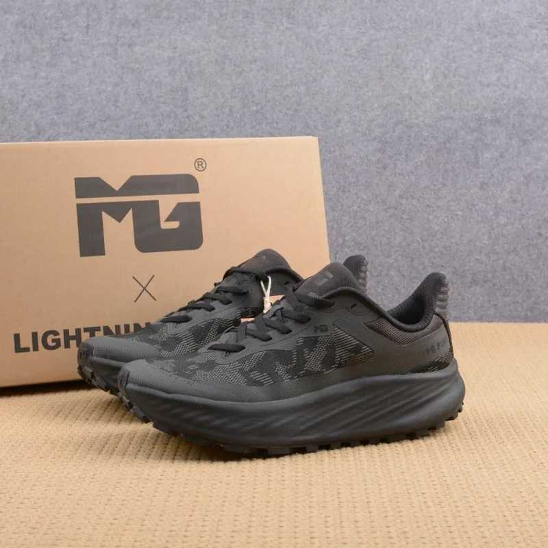 Designer Wide Last Thick Sole Outdoor Hiking Shoe Brand Jogging Sport Training Shoe Professional Wide Head Sport Running ShoeC250305