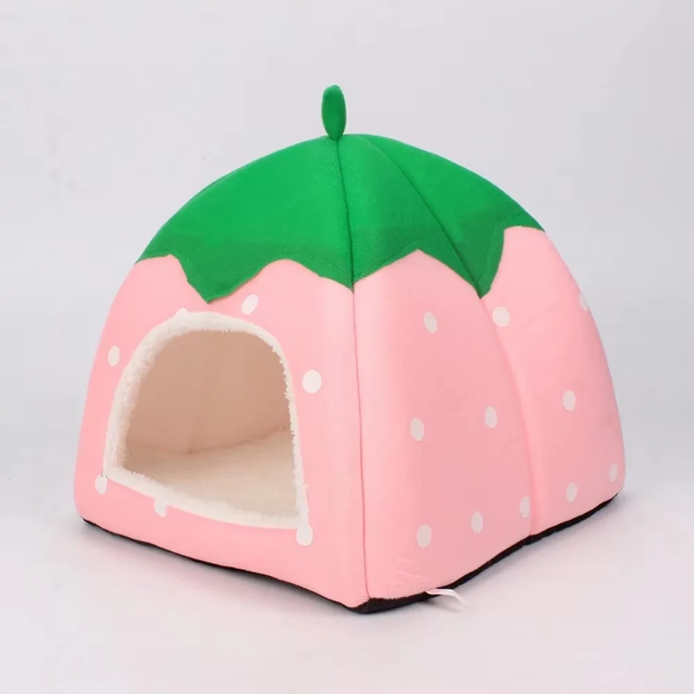Strawberry Hamster Hideaway Hut Cage Accessories for Autumn Winter Cute Pet Sleeping Utensils House Guinea Pig Hideout Small Bed
