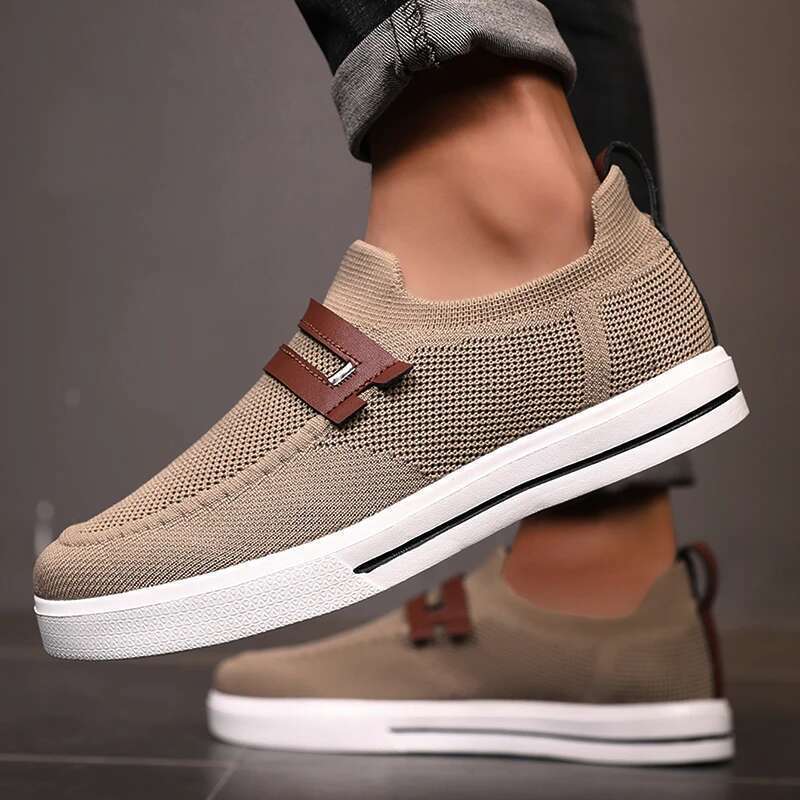 New Mesh Breathable Casual Outdoor EVA Soft-Soled Walking Lightweight Comfortable Men Sports Shoes