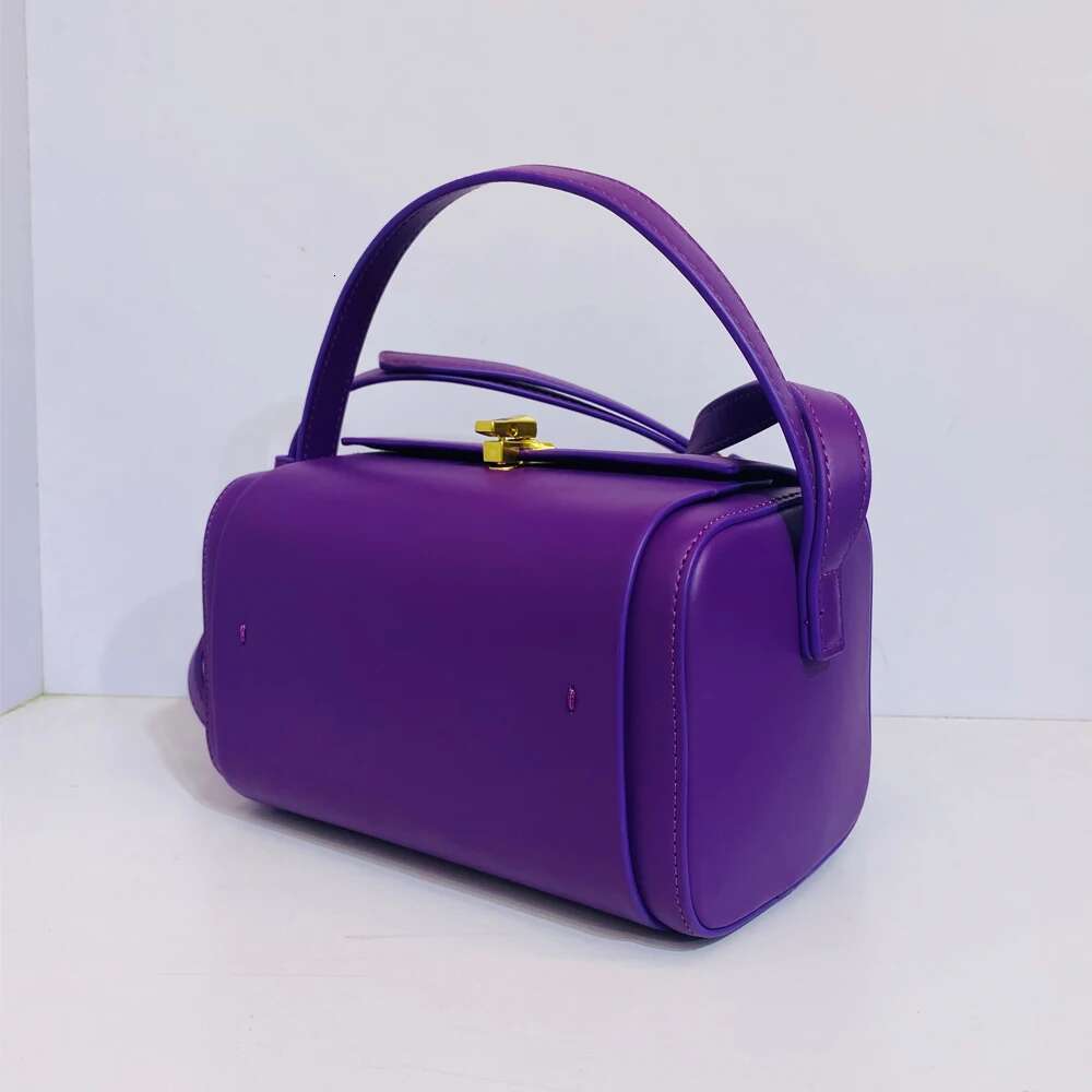 Box Small Boston Designer Handbags For Women 2023 New Fashion Square Lock Decoration Shoulder Crossbody Bag Purse