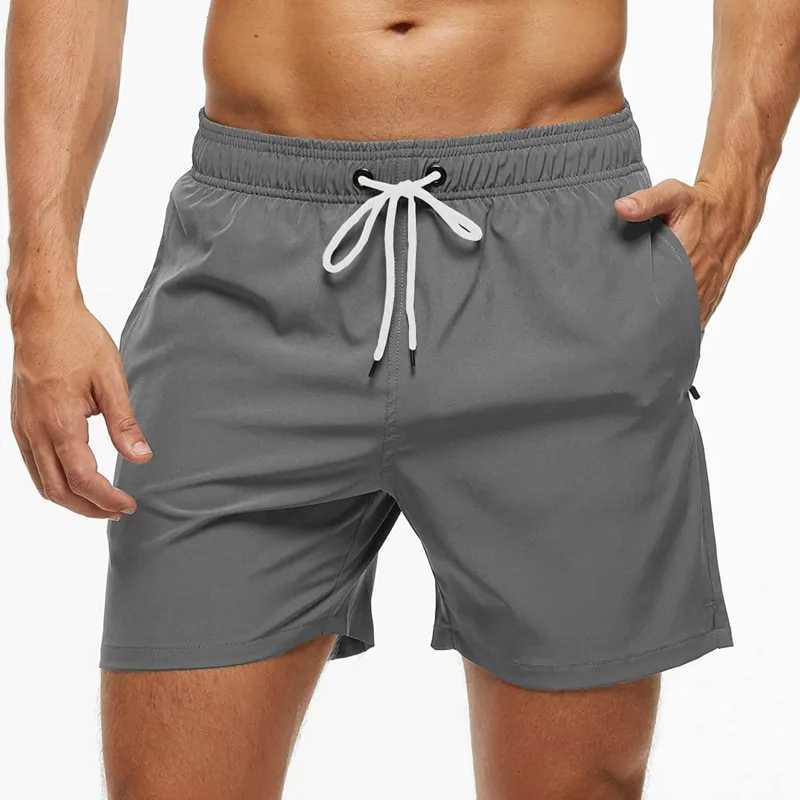Fashionable beach shorts elastic closed mens swim trunks quick drying beach shorts with zippered pocketsXJ250304