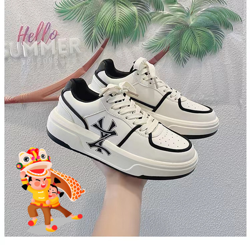 Heightened thick soled Instagram style college casual small white shoes for men's versatile chic niche letter design couple sports shoes
