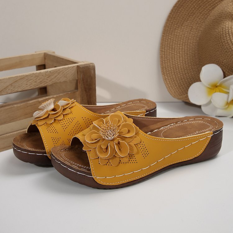 Flower Fish Mouth One Cool Slippers 2025 Summer New Beach Thick Bottom Open Toe Swinging Line Women's Shoes ddmykukumalu