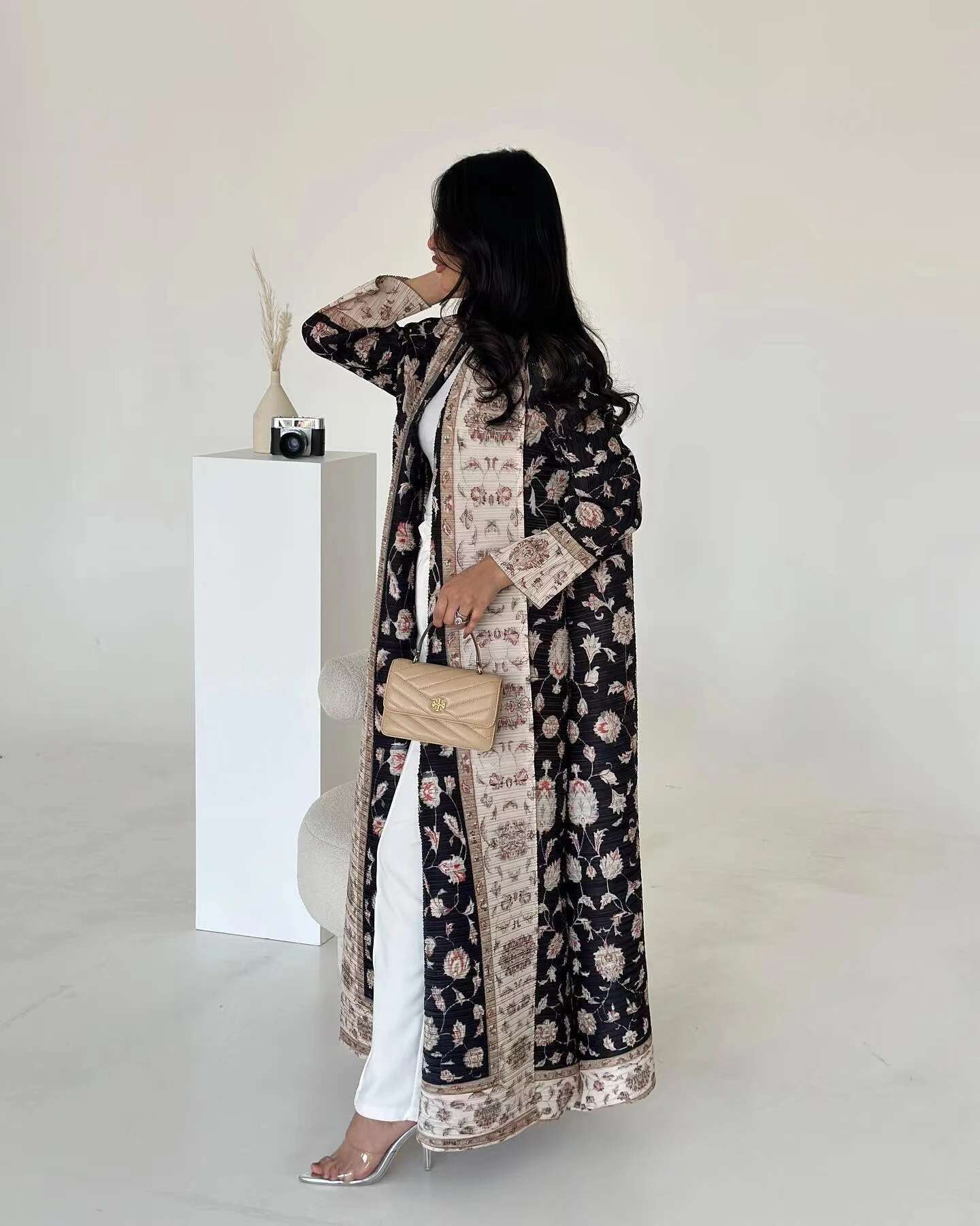 Miyake Pleated Print Foldable Collar Women's Long Sleeve Trench 2024 New Winter Original Design Fashion Cardigan Coat