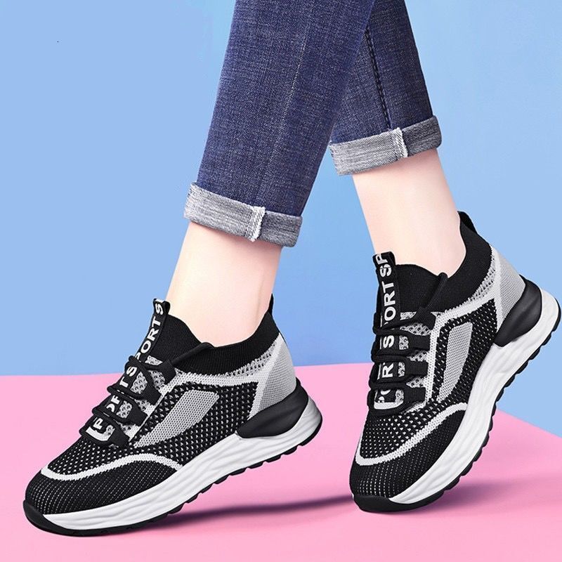 New Women's 2025 Spring Korean Edition Multi functional Leisure Comfortable Fabric Lightweight Soft Bottom Sports Shoes Designer Fashion Single S
