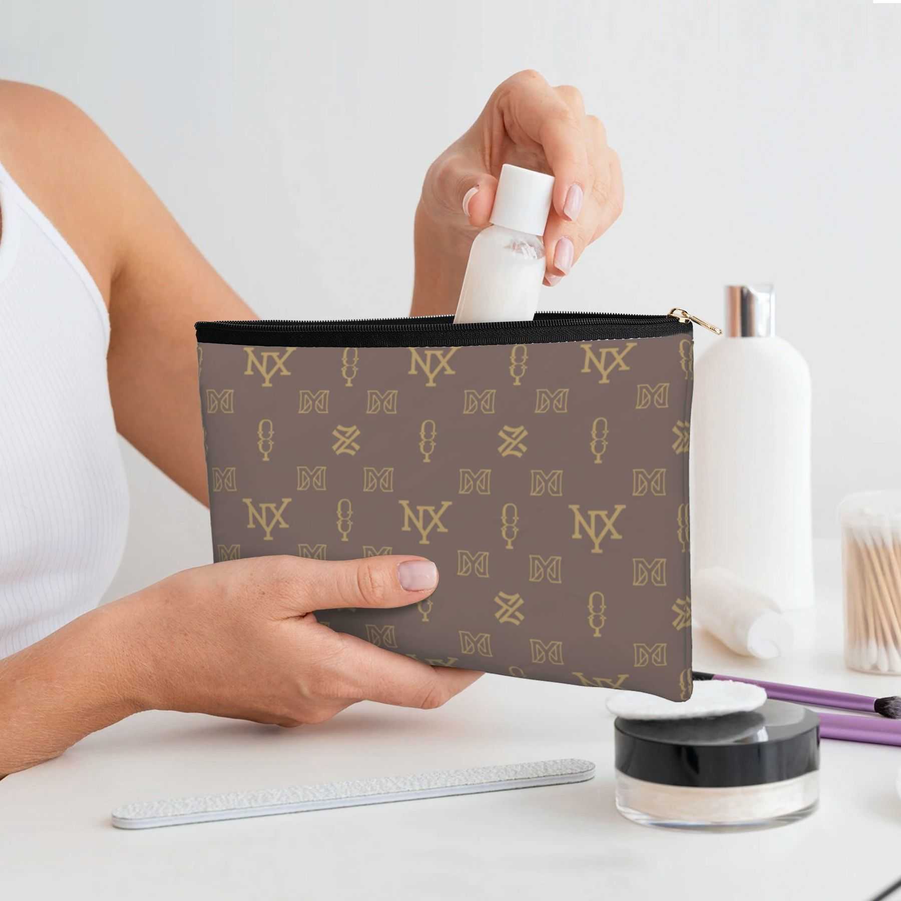 NXY Vintage Designer Makeup Bags Luxury Tyvek Paper Purse Womens Cosmetic Travel Cases Make Up Bags Handbags Purses Pouch Clutch