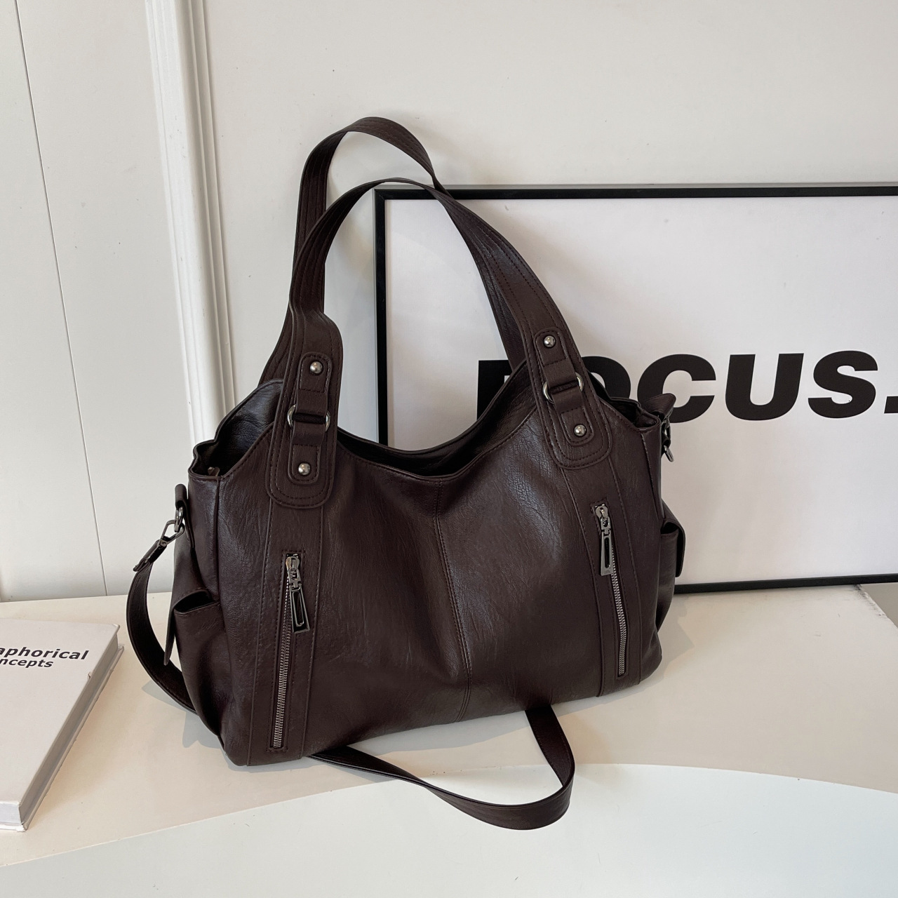 Tote Large Capacity, Commuting Luxury, One Shoulder Crossbody Bag, Women's Versatile Armpit Handbag
