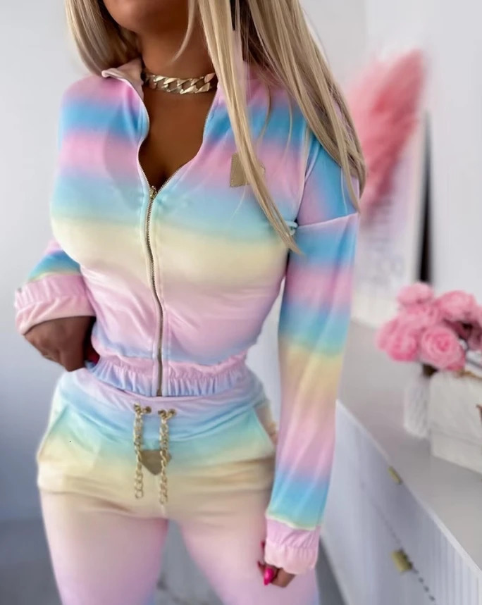 Casual Womens Three Piece Gradient Printed Chain Top and Pocket Pants Slim Fit Set Paired with Zippered Long Sleeved Jacket 250304