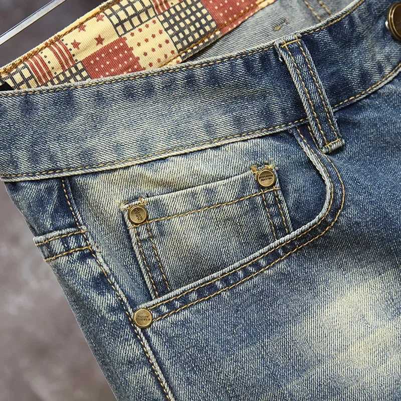 Summer Mens Perforated Denim Shorts Loose Straight Capris Casual Versatile Middle PantsT250305