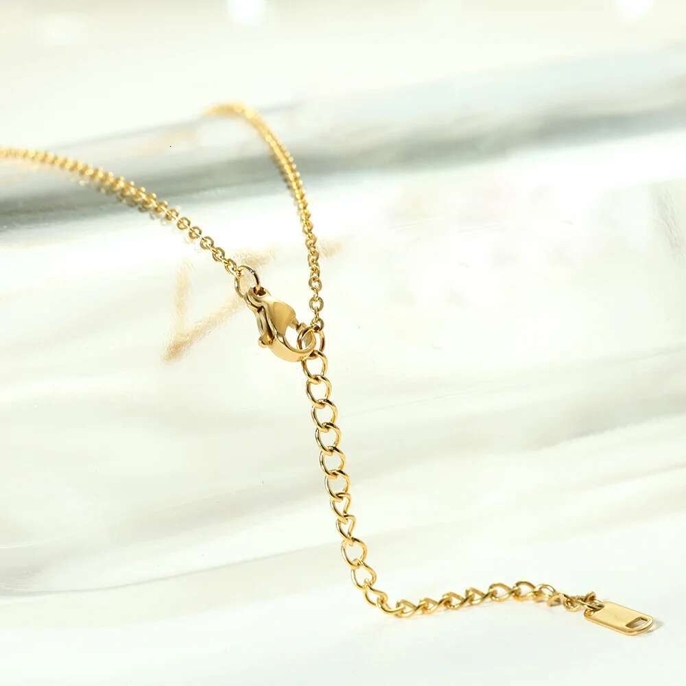 stainless steel Initial Gold Color Cut Letters Single Name Choker Necklace For Women Pendant Jewelry Gift dropshipping