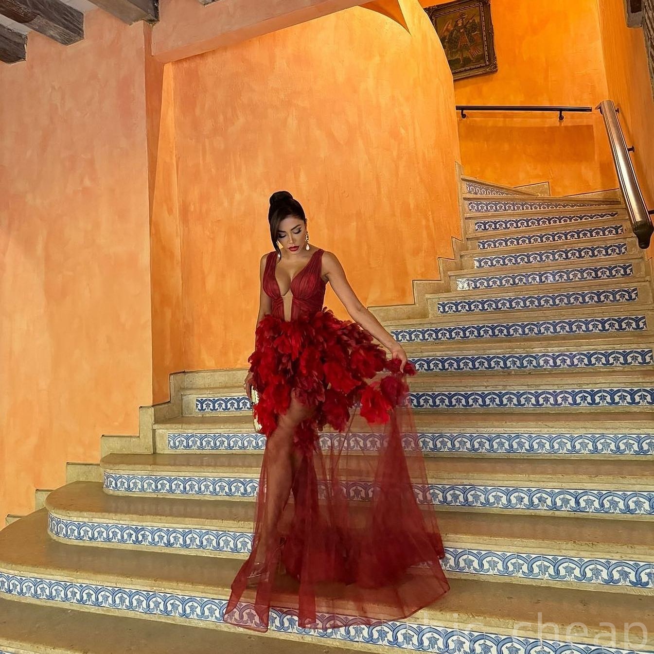 2025 Dark Red A-line Prom Dresses Deep V-neck Feather See Through Evening Formal Party Second Birthday Engagement Gowns Plus Size Dress For Special Oc