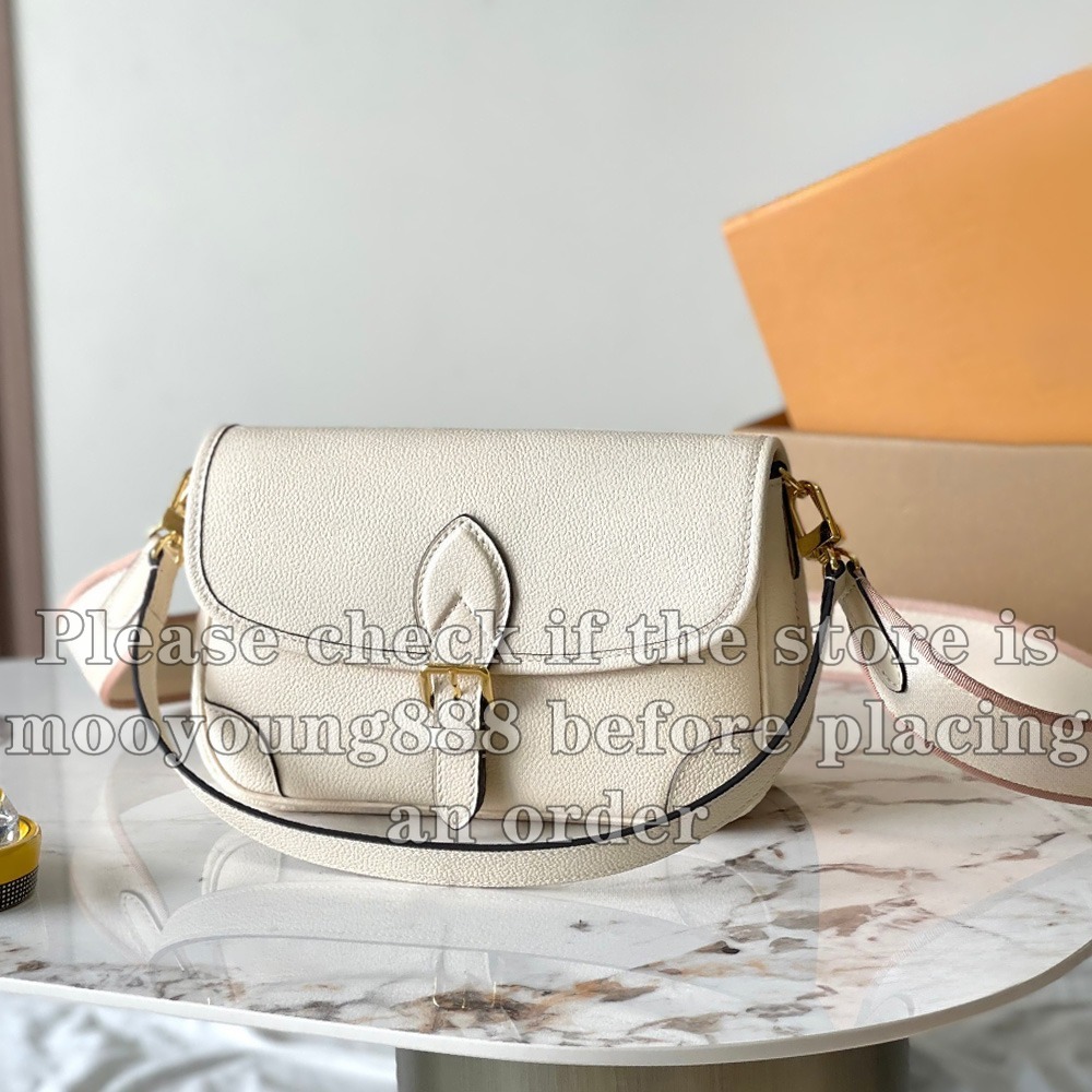 12A Upgrade Mirror Quality Designer Diane Handbags Luxury Bags for Women 23cm Genuine Leather Crossbody Purse Embossed White Shoulder Bag Strap with Box