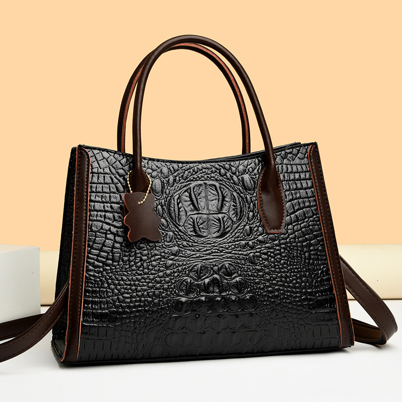 Bag Large Capacity Handbag 2024 New Tote Fashion Crocodile Pattern Women's Mother Bag