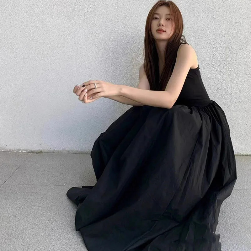 Black strapless long dress for women fashionable slim fit sleeveless Oneck high waisted womens springsummer party vest 250305