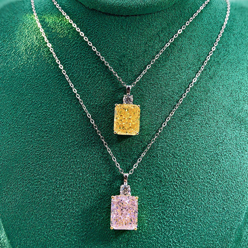 2025 Sparkling Square Pendant Luxury Jewelry Real 100% 925 Sterling Silver Radiant Cut 10*12mm Pink Moissanite Diamond Party Women Wedding Clavicle Ne