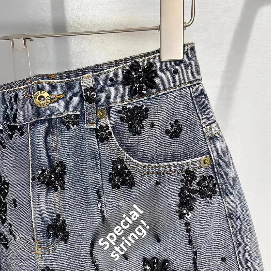 Miu Motorcycle Womens Embroidered Denim Shorts HighWaisted Versatile n Sensibility Unique Casual Pants Summer 250304