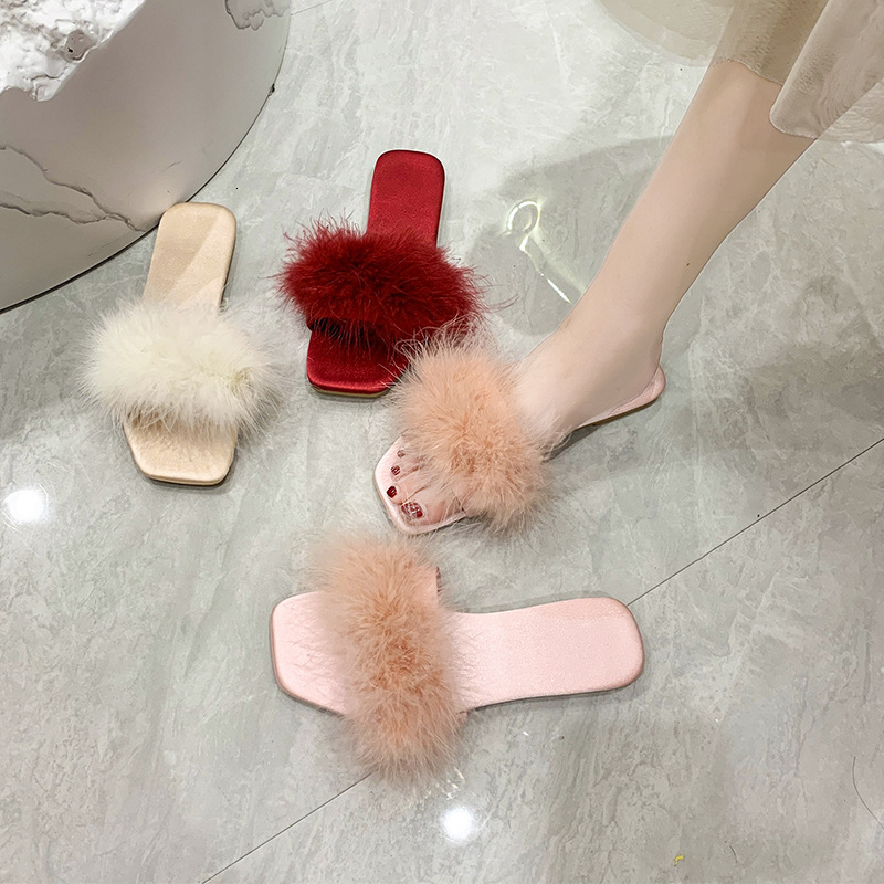 2025 Spring/Summer New Feather Hair Designer Women's Silk Red Slippers Trendy Dress Matching Shoes Trendy Casual Sandals