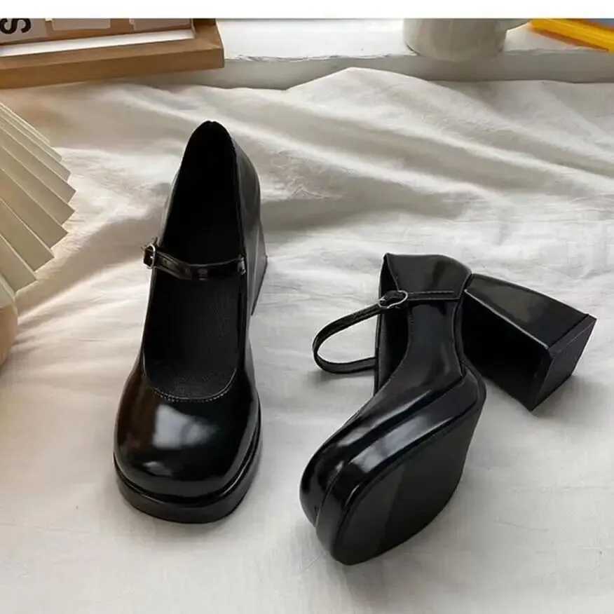 mary jane h Wen 2024 Hot s Pu Leather Ankle Buckle High H Platform shoes Wan Thick Heeled Goth white Pumps Y250304