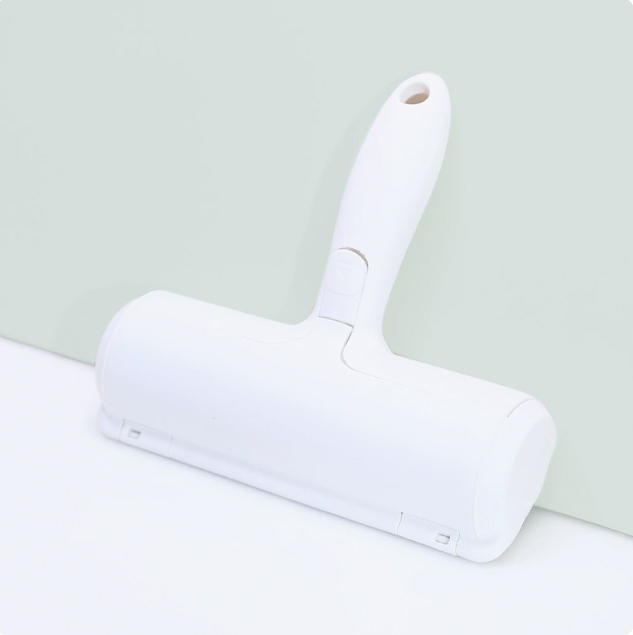 Hair removal device, cat hair cleaner, pet brush, dog and cat hair suction tool, push-pull reusable hair removal device