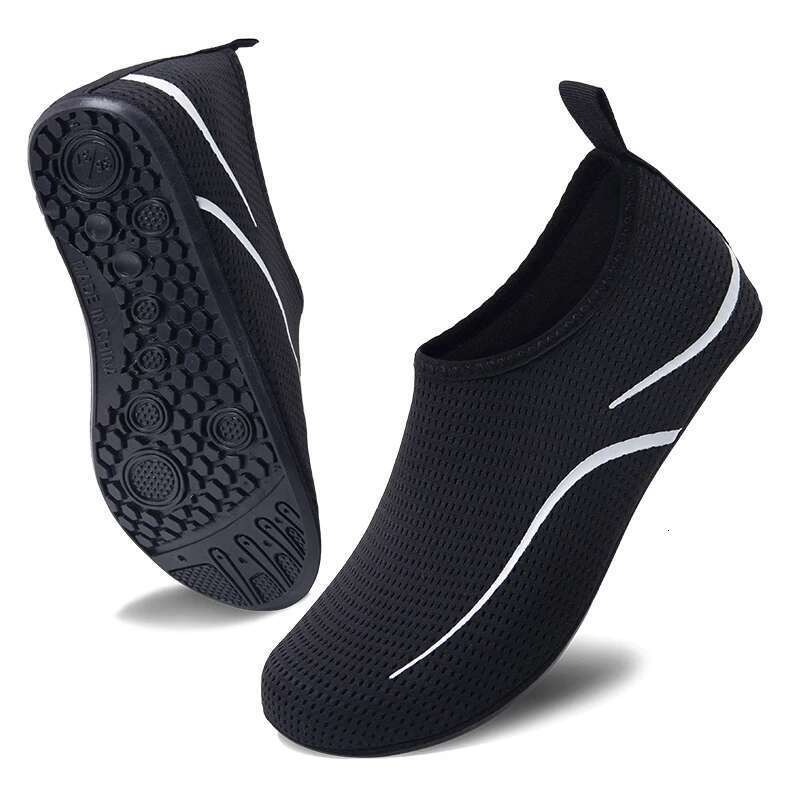 Quick-drying Men Aqua Summer Lightweight Women's Beach Soft Couple Water Shoes Flexible Casual Sneakers Anti-slip