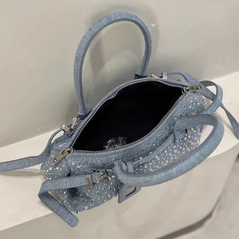 Spring Denim Diamond Handbag Niche Womens Boston Shoulder Bag Blue Denim Chain Crossbody Bag Ladies Pillow Bag 250304